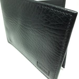 Calvin Klein  NEW Black Leather Wallet